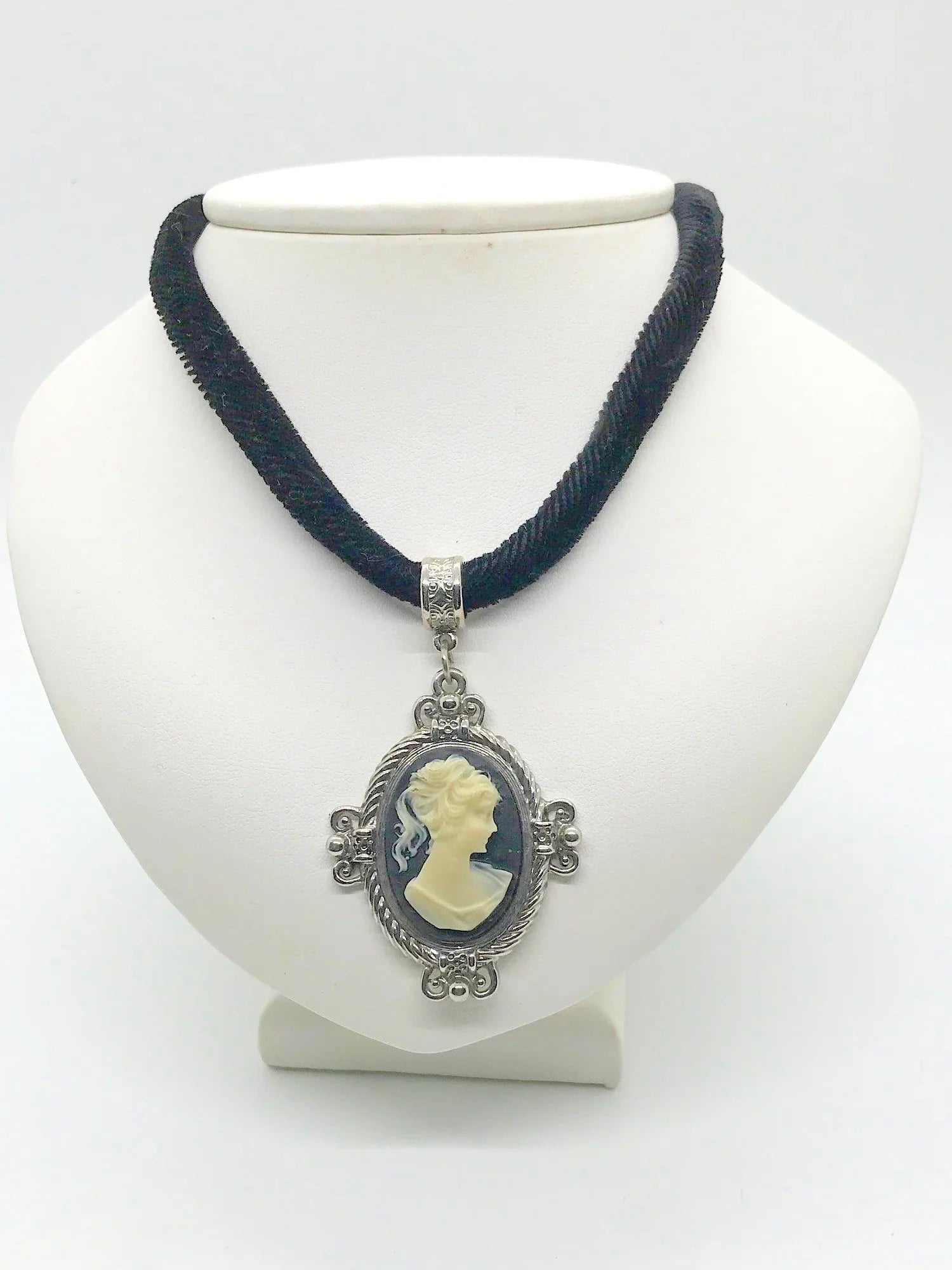 Vintage 1928 Ornate Cameo on Black Velvet Choker
