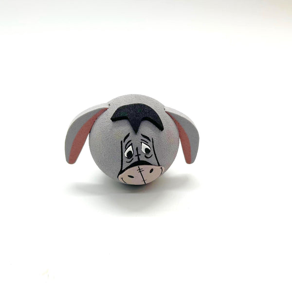 Perfect for Disney fans: our Group of 4 Disney Winnie the Pooh Characters Antenna Ball Toppers add personality to your car. Shop today!