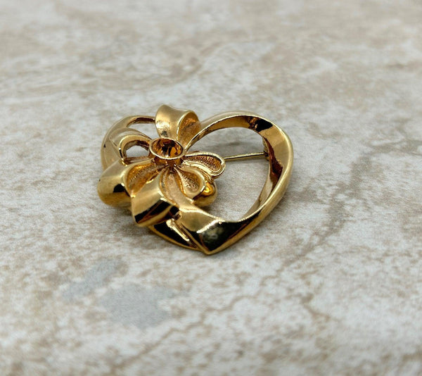 Avon Vintage Heart Pin with Golden November Birthstone (1992) - Lamoree’s Vintage