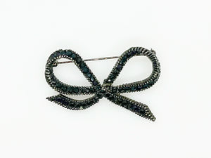 Vintage Japanned Black Ribbon Bow Brooch