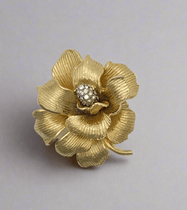 Beautifully Detailed Vintage Gold Floral Brooch with Textured Petals - Lamoree’s Vintage