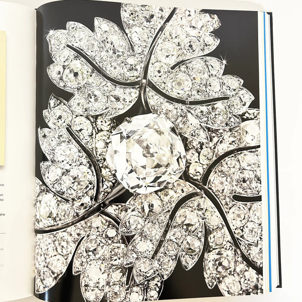 Perfect for historic jewelry collectors and enthusiasts: our Christie's The Jewellery Archives Revealed provides exclusive insights into 250 years of jewelry history. Shop today!