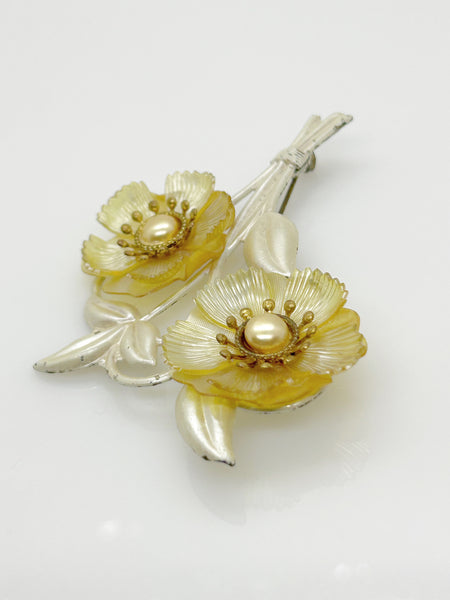 Unusual Vintage Plastic Blooms Flower Brooch