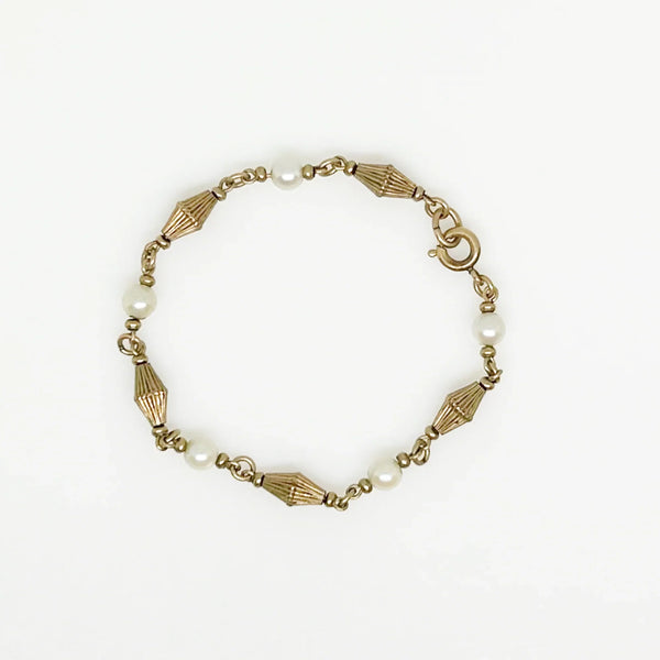 Timeless Vintage Faux Pearl and Gold Bead Bracelet