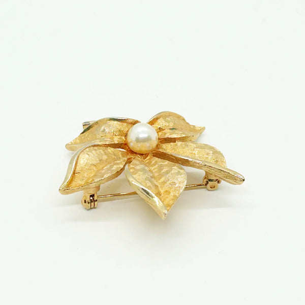 Vintage Textured Gold Leaf and Pearl Brooch