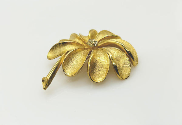 Golden Flower with Long Petals Vintage Brooch - Lamoree’s Vintage