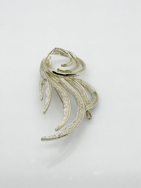 Vintage Gold Flowing Abstract Brooch