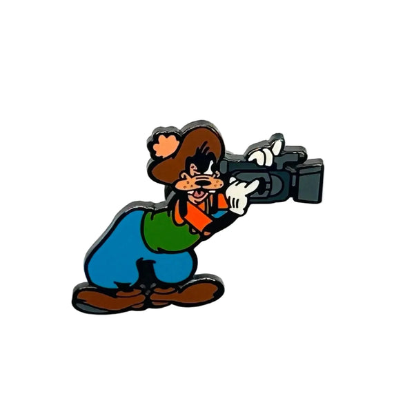 Shop the rare 2005 WDW Goofy as Director Trading Pin. A hard-to-find authentic Disney Parks collectible for enamel pin collectors. Buy your limited piece today!