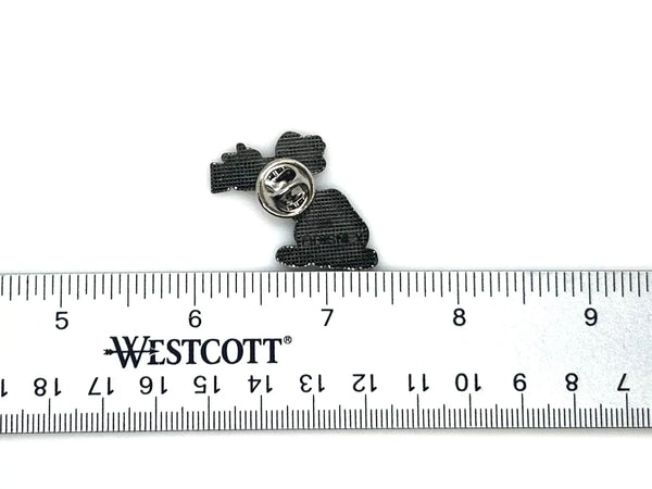 Perfect for Goofy fans & collectors: our WDW Goofy as Director Trading Pin (2005) offers an exclusive piece of Disney history. Shop today!