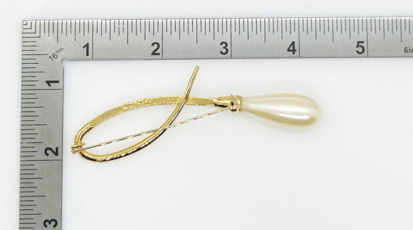 Vintage Goldtone Rhinestone Brooch with Teardrop Pearl