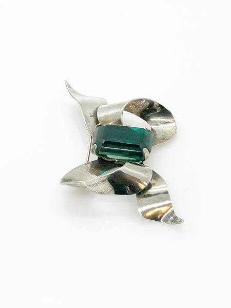 Vintage Sterling Silver Bow Brooch with Emerald Cut Deep Green Stone