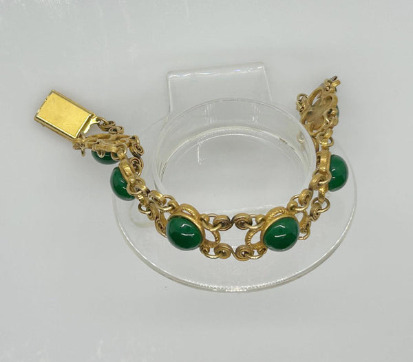 Exceptional Craftsmanship : Vintage Bracelet in Green and Gold