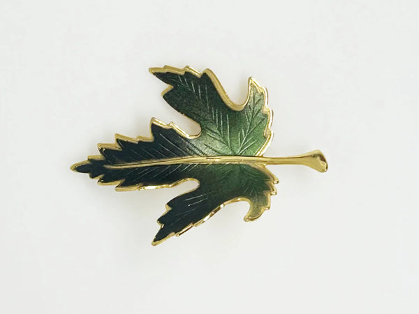 Green Enamel Pretty Vintage Brooch