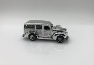 Hot Wheels Chrome ‘40s Woodie (1996) - Lamoree’s Vintage