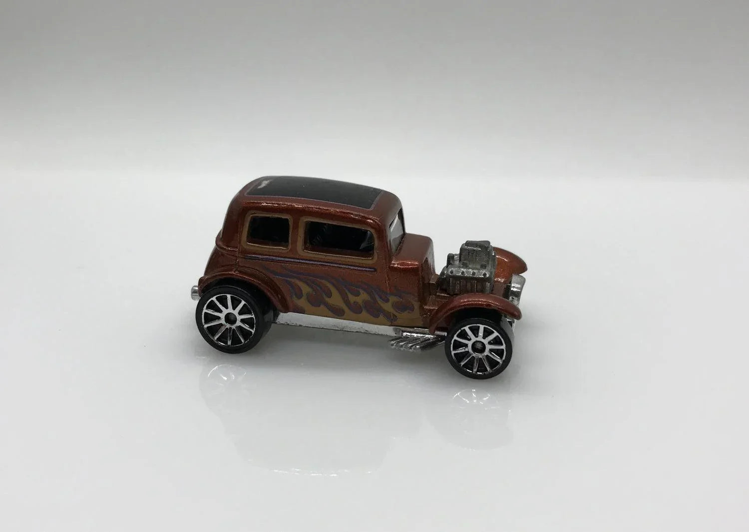 Hot Wheels Metalflake Brown '32 Ford Vicky (2009) - Lamoree’s Vintage