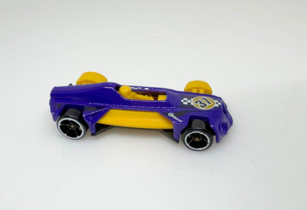 Hot Wheels Purple and Yellow Med-Evil (2015) - Lamoree’s Vintage