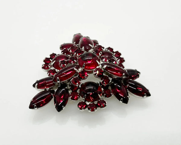 Vintage Juliana Luscious Red Cabachons Brooch