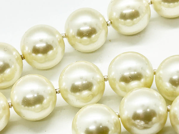 Kenneth Jay Lane Art Deco Style Faux Pearl Necklace with Sparkling Flower Clasp