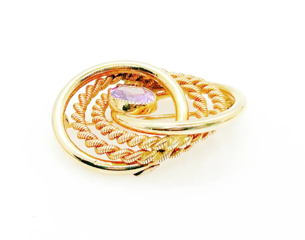 Perfect for vintage jewelry collectors and style lovers: our Vintage Van Dell Brooch With Purple Stone, 1/20th 12K provides timeless elegance. Shop today!