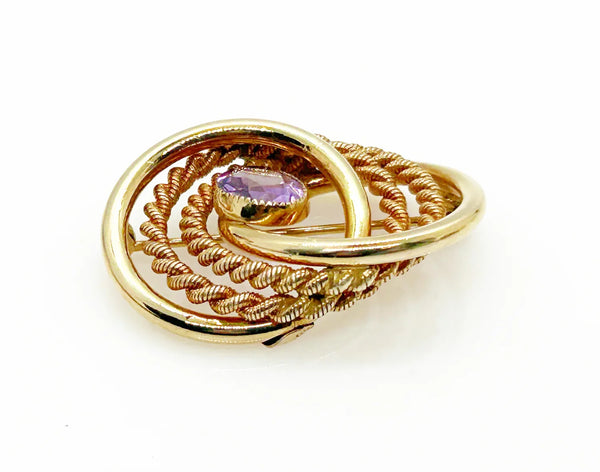 Perfect for vintage jewelry collectors and style lovers: our Vintage Van Dell Brooch With Purple Stone, 1/20th 12K provides timeless elegance. Shop today!