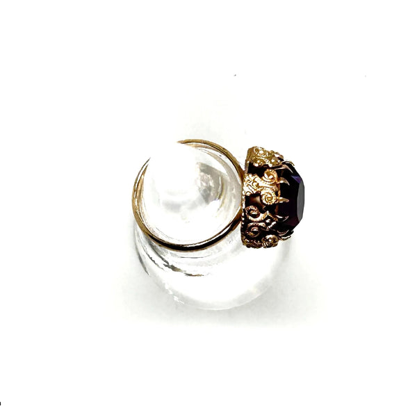 Perfect for statement jewelry lovers: our Vivacious Purple Statement Cocktail Ring provides bold vintage elegance with an intricate setting and undeniable sparkle. Shop today!