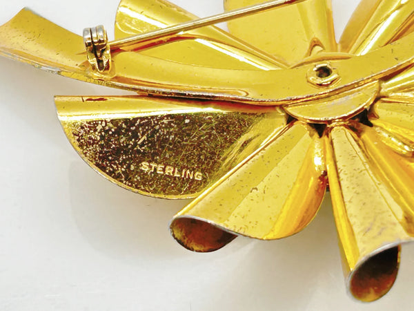 Vintage Flower Brooch of Sterling Silver with Purple Rhinestones