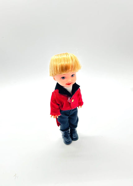Perfect for Kelly Club collectors: our Mattel Tommy Circus Ringmaster(2000) offers vintage circus ringmaster charm. Shop today!