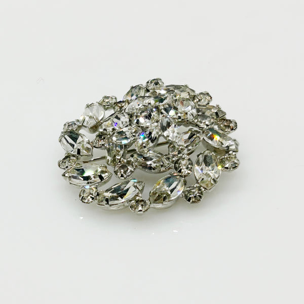 Bright Weiss Round Layered Vintage Rhinestone Brooch