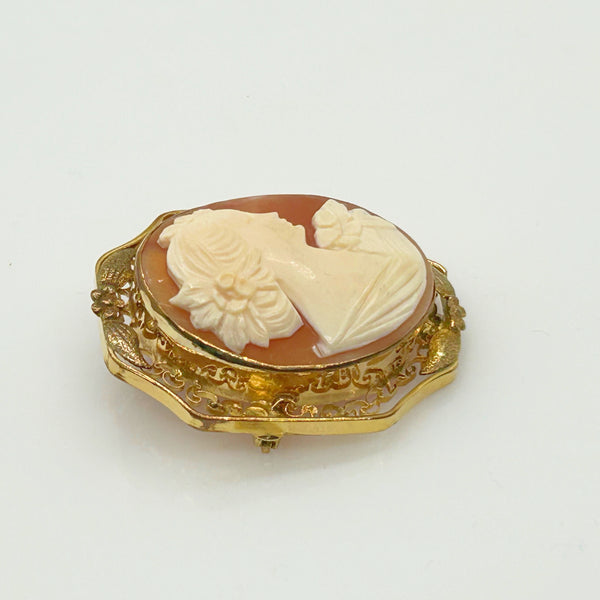 Vintage Shell Cameo Brooch