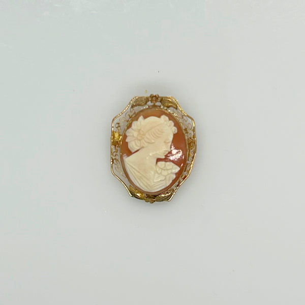 Vintage Shell Cameo Brooch