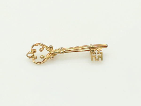 Exquisite Tiny Vintage Key Brooch