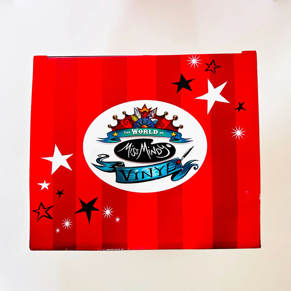 Perfect for Disney fans and collectors: our Disney Showcase Miss Mindy Snow White - The Evil Queen doll provides unique villain charm. Shop today!