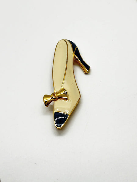 Trifari Cream and Dark Blue Spectator Shoe Brooch