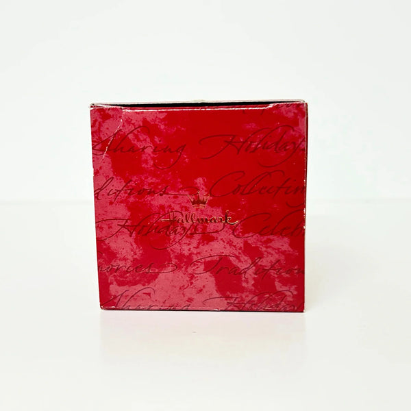 Perfect for collectors and pedal car fans: our Hallmark Keepsake Ornament: 1937 Steelcraft Airflow by Murray provides nostalgic, limited-edition charm. Shop today!