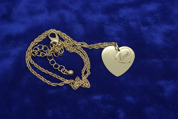 Sweet Mother's Heart Necklace
