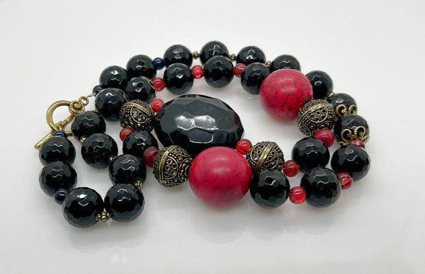 Vintage Necklace with Red and Black Beads - Lamoree’s Vintage