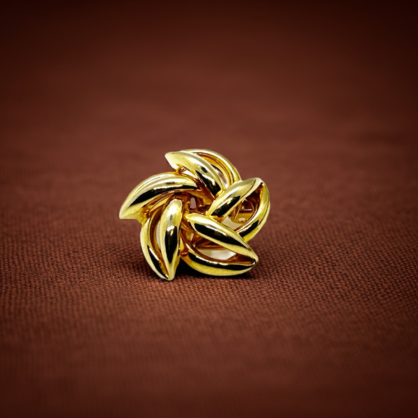 Vintage Small Gold Tone Swirl Pin - Enjoy the sleek, smooth finish on this swirl pin for a luxurious touch. Its quality and versatility make it perfect for any outfit. Shop now!