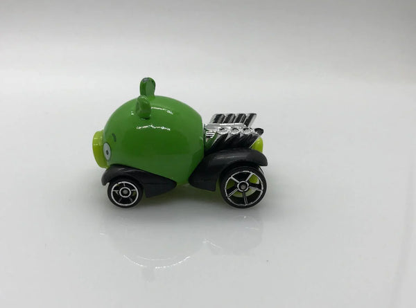 Hot Wheels Angry Birds Minion Green Pig (2012) - Lamoree’s Vintage
