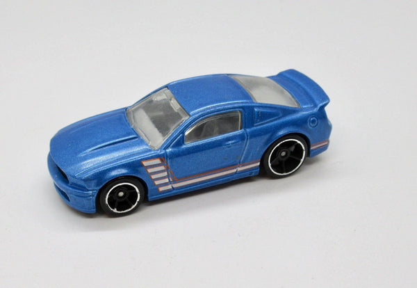 Hot Wheels Blue Custom '07 Ford Mustang (2009) - Lamoree’s Vintage