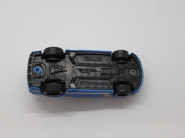 Hot Wheels Blue Custom '07 Ford Mustang (2009) - Lamoree’s Vintage