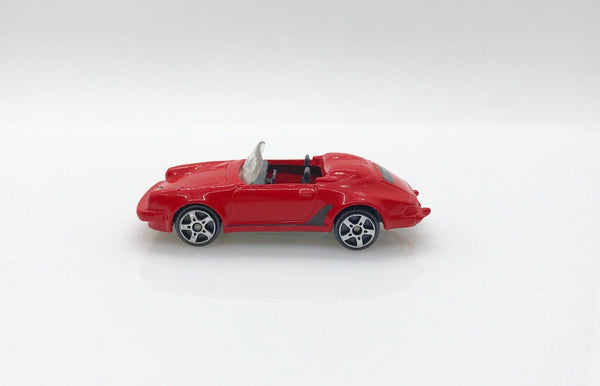 Maisto Red Porsche 911 Speedster Convertible - Lamoree’s Vintage