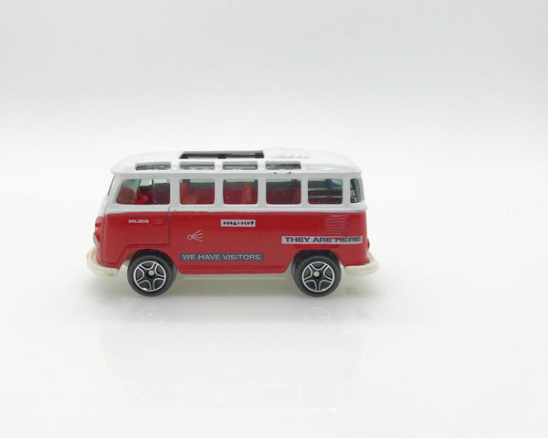Matchbox Red and White VW Transporter (1999) - Lamoree’s Vintage