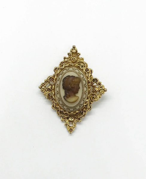 Pretty, Classic Cameo Pin/Pendant - Lamoree’s Vintage