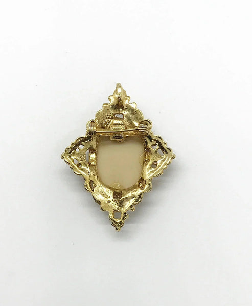 Pretty, Classic Cameo Pin/Pendant - Lamoree’s Vintage