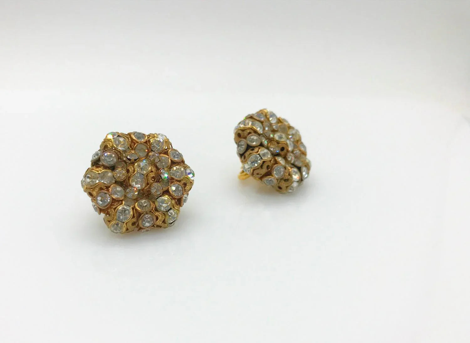 Vintage Vogue Rich Filigree and Rhinestone Cluster Clip on Earrings - Lamoree’s Vintage